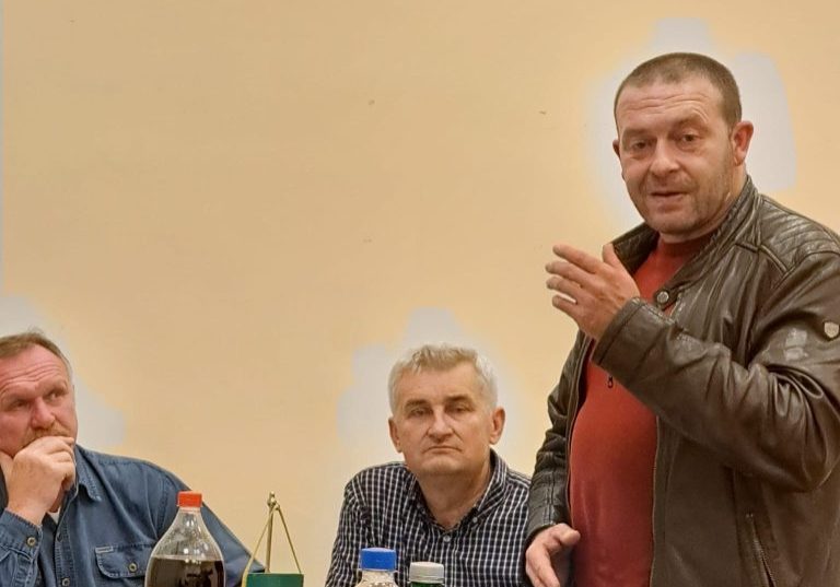 31afba57-a0e5-448f-8664-65857c666b20