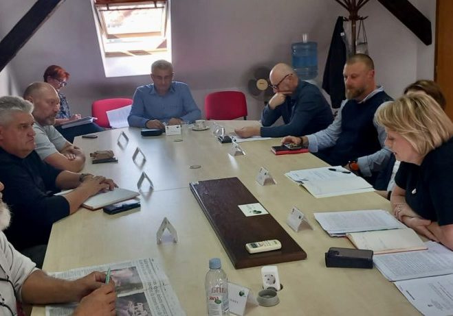 b92fb866-cee7-4409-b6ea-57e2ff0b417a